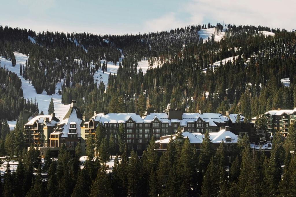 the ritz carlton lake tahoe 1