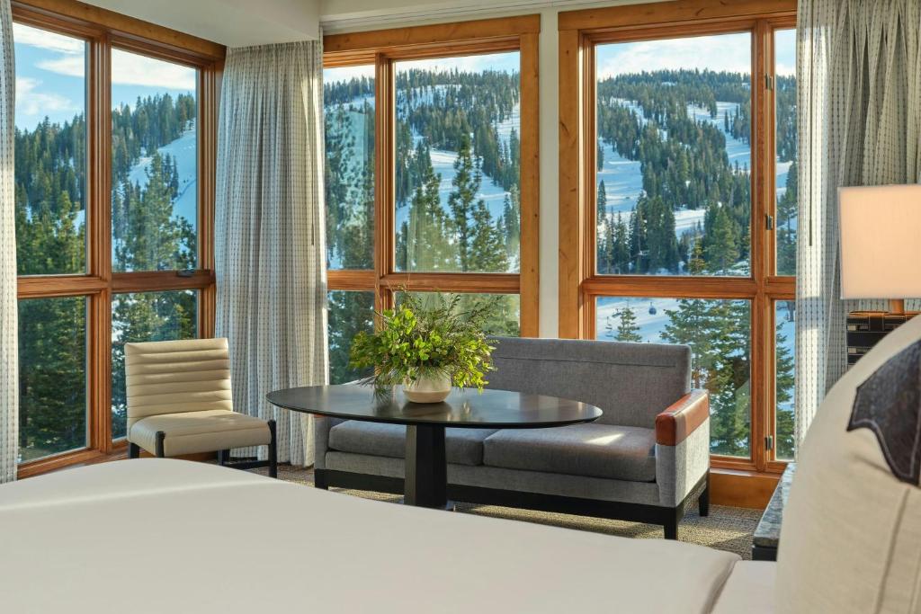 the ritz carlton lake tahoe 6